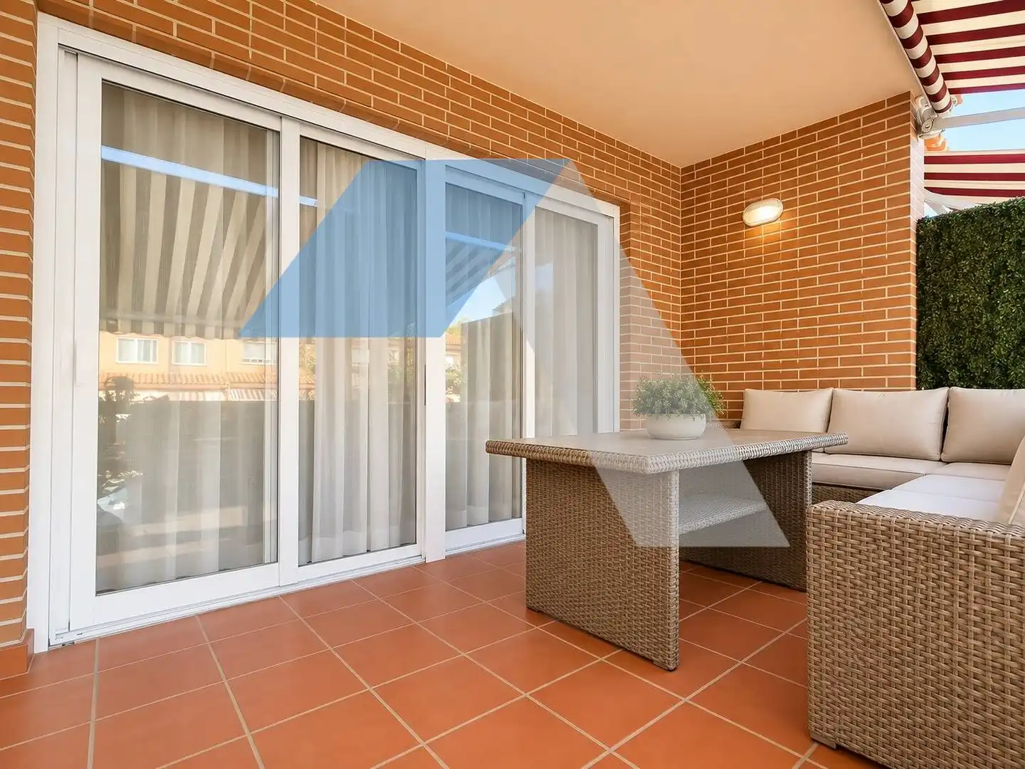 Bungalow con piscina in vendita a Parque Lo Torrent, imagen 5