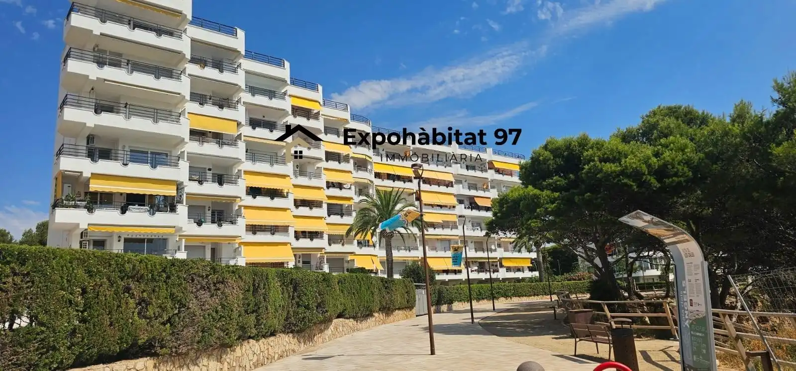 Vista exterior de Apartamento en venta en Mont-roig del Camp con Aire acondicionado y Piscina comunitaria