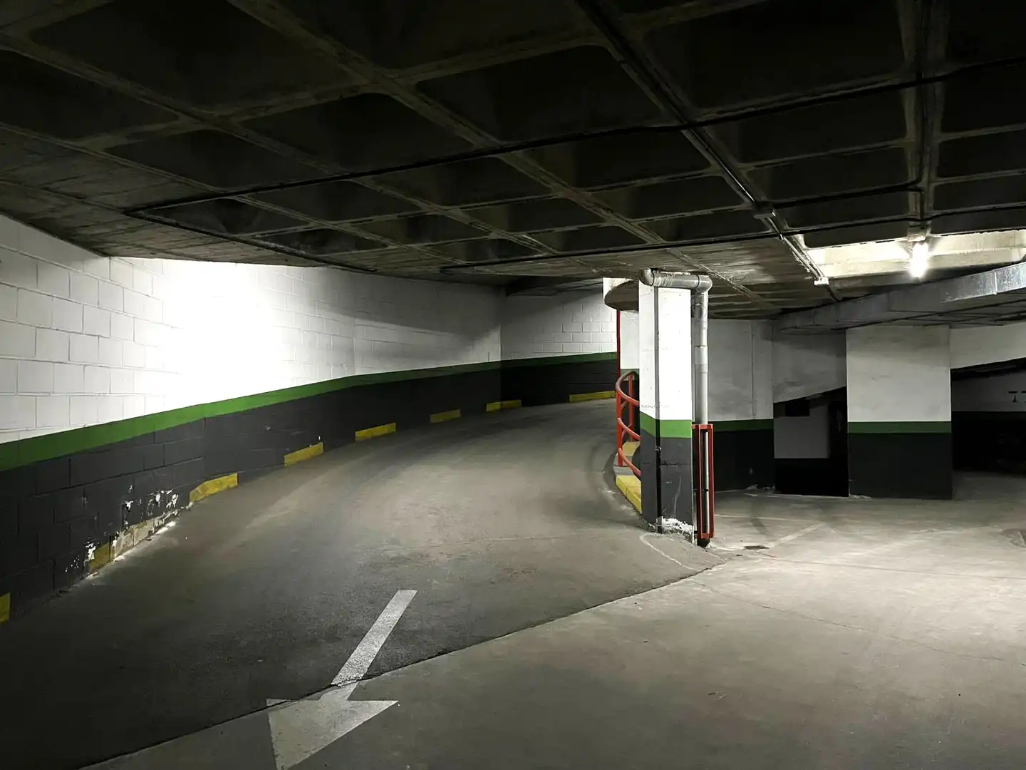 Parking of Garage for sale in Madrid