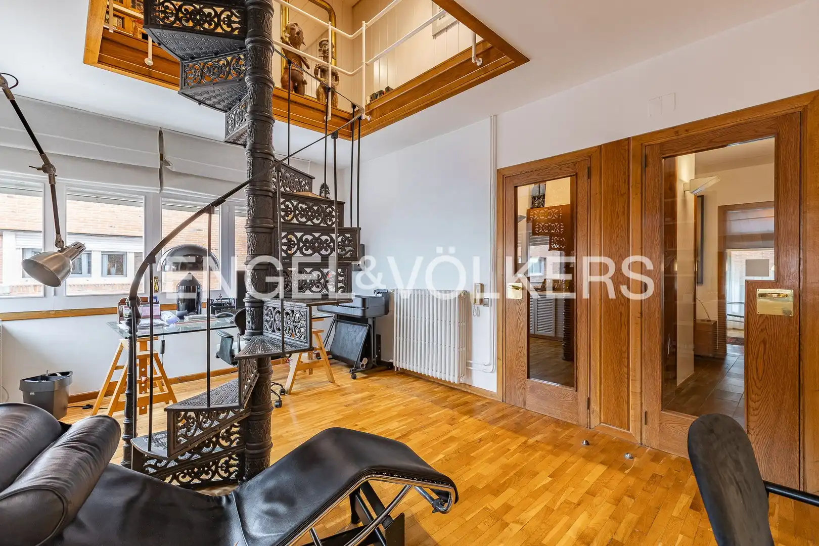 Sala de estar de Casa adosada en venta en Matadepera con Aire acondicionado, Calefacción y Jardín privado