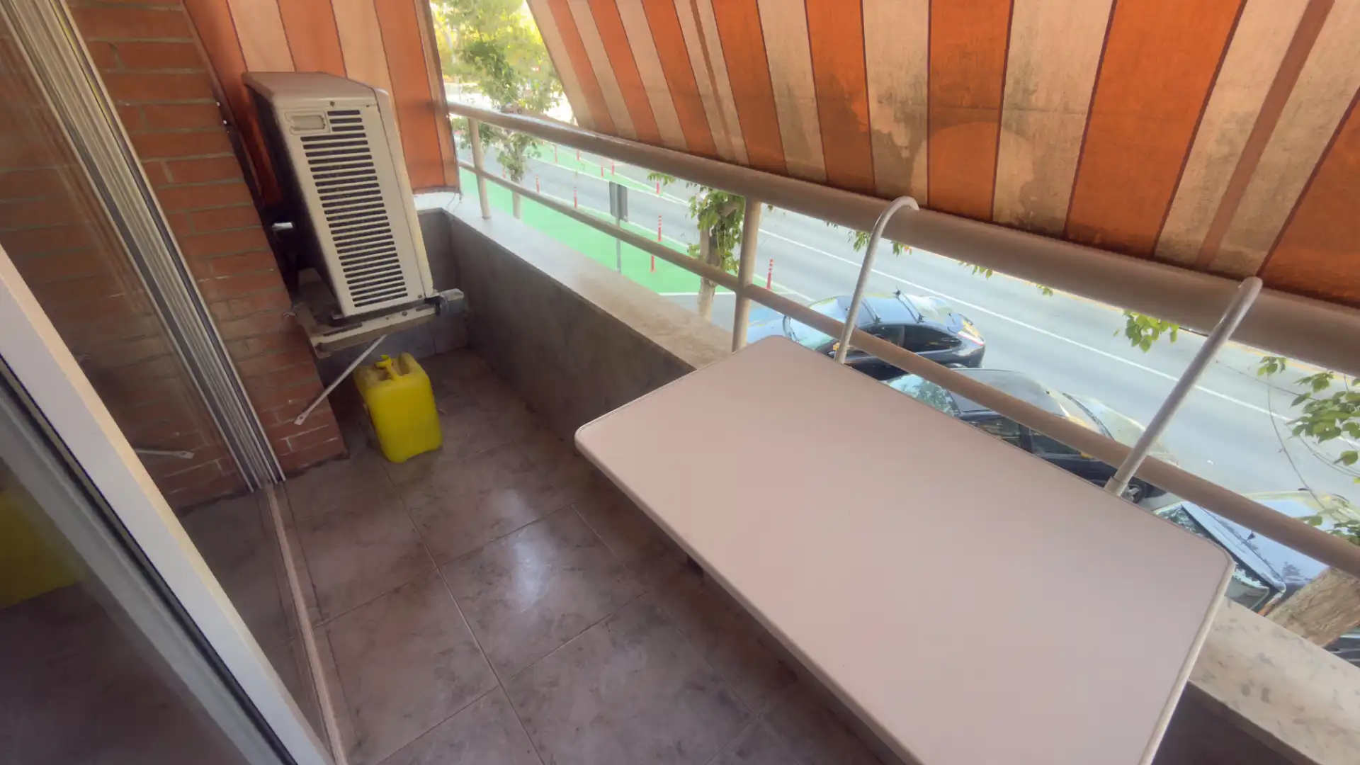 Terrassa de Pis de lloguer en Vilanova i la Geltrú amb Aire condicionat, Calefacció i Jardí privat