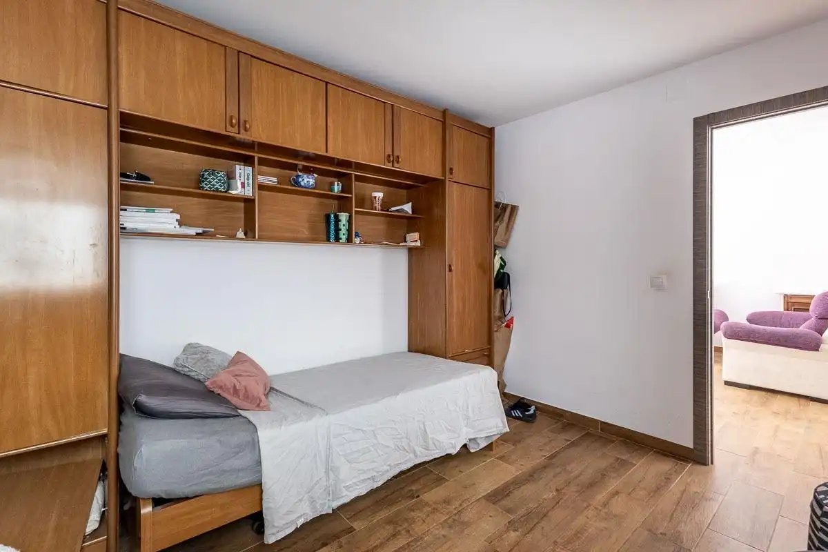 Habitación de Piso en venta en Granada con Calefacción y Terraza