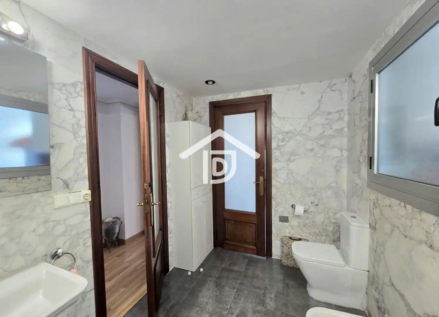 Piso en venta en Valencia con Aire acondicionado, Calefacción y Parquet