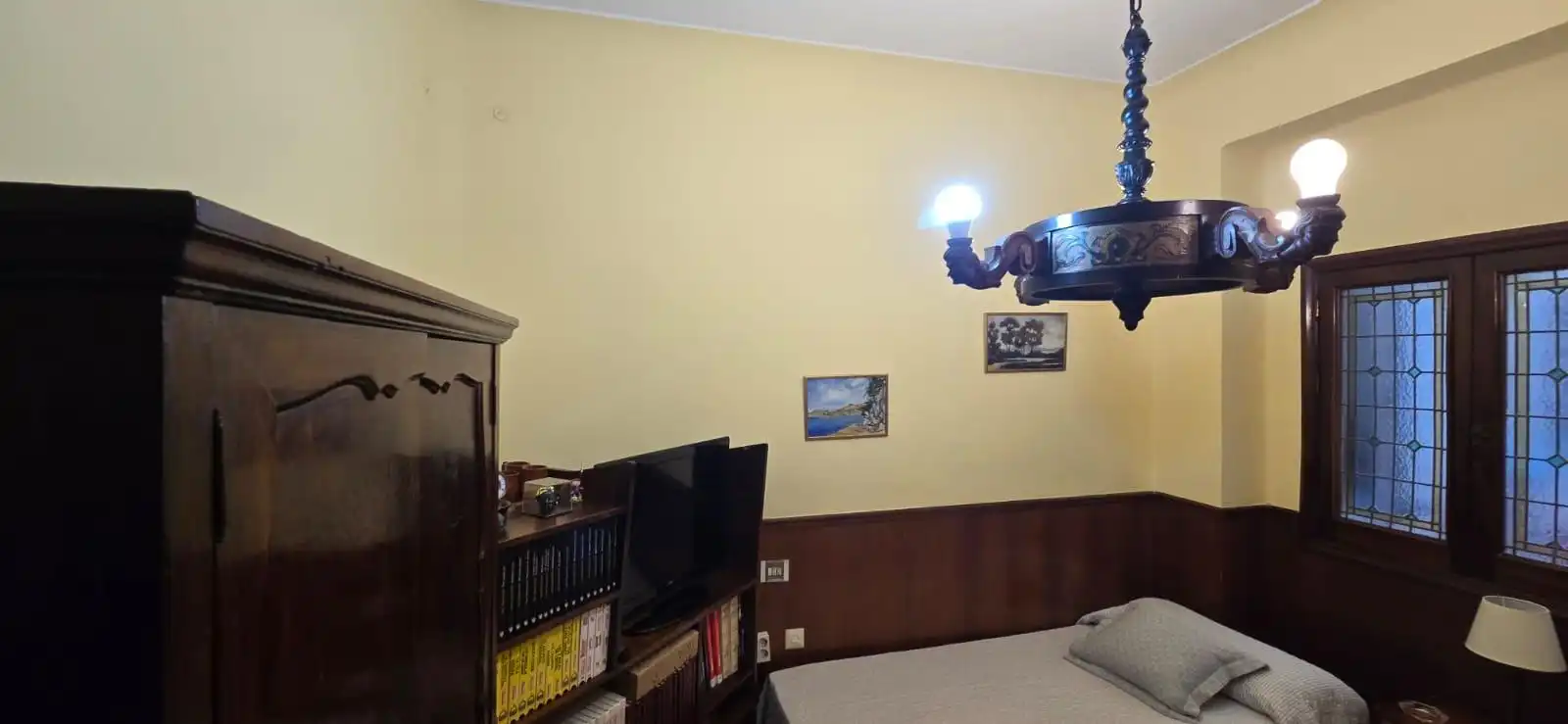 Bedroom of Flat for sale in Sevilla  with Air Conditioner, Terrace and Storage room