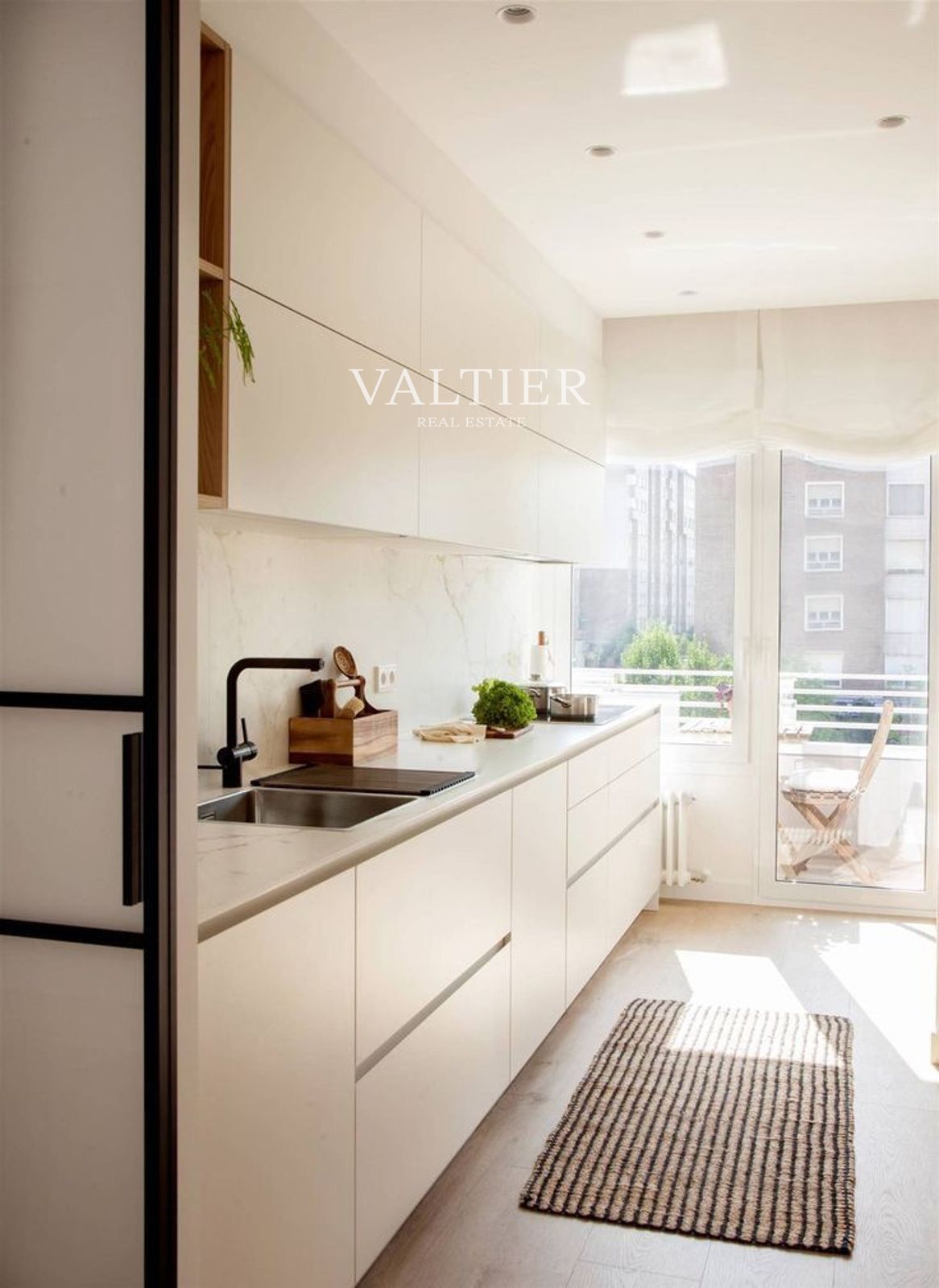 Cuina de Pis de lloguer en  Madrid Capital amb Aire condicionat