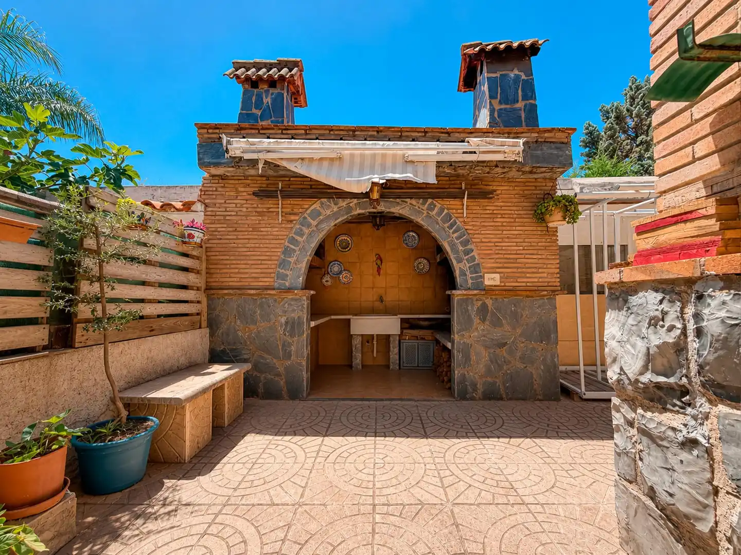 Terrassa de Casa o xalet en venda en L'Eliana amb Aire condicionat, Jardí privat i Terrassa