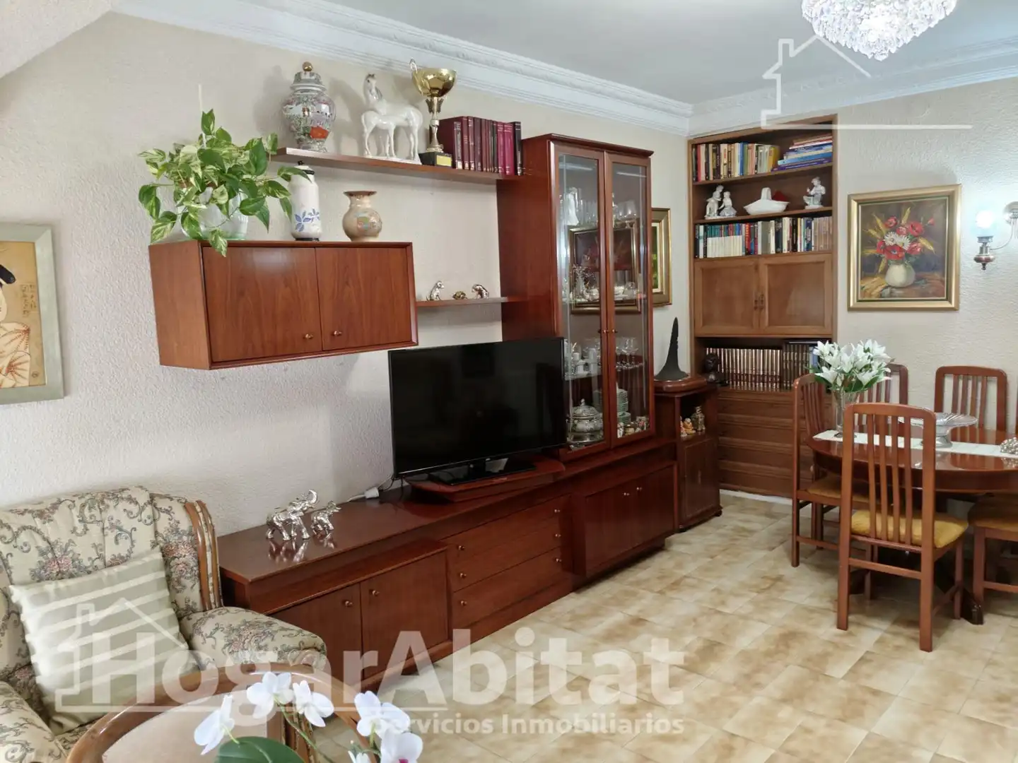 Living room of Flat for sale in Castellón de la Plana / Castelló de la Plana  with Heating, Storage room and Furnished