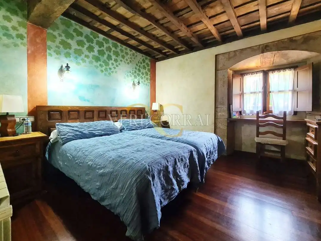 Bedroom of Buildings for sale in Cangas de Onís