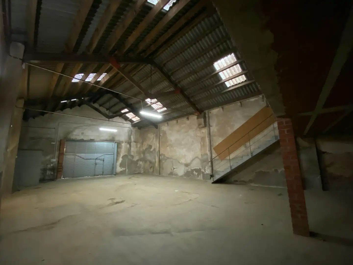 Nave industrial de alquiler en Sant Feliu de Guíxols