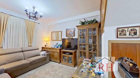 Foto 4 de Casa adosada en venda a Calle Salamanca, Bulevar - Plaza Castilla, Guadalajara