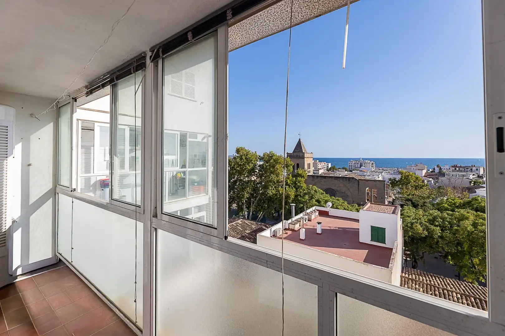 Piso con terraza en venta en Calle CARDENAL ROSSELL 84, imagen 10