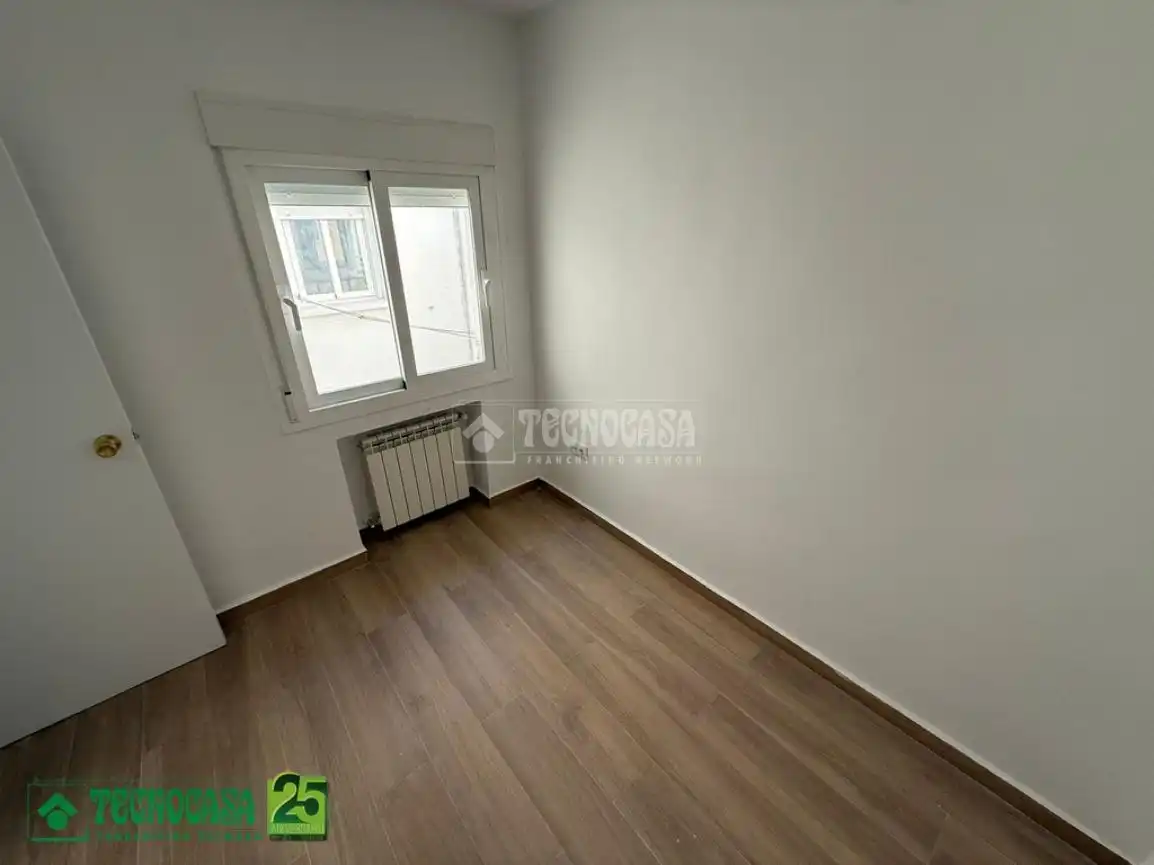 Bedroom of Flat for sale in Ciudad Real  with Air Conditioner, Heating and Terrace