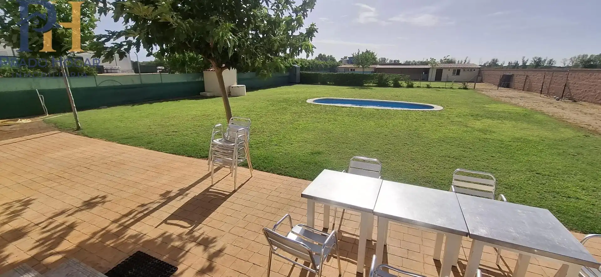 Houses for sale in Calle Calle Moscatel, Pepino