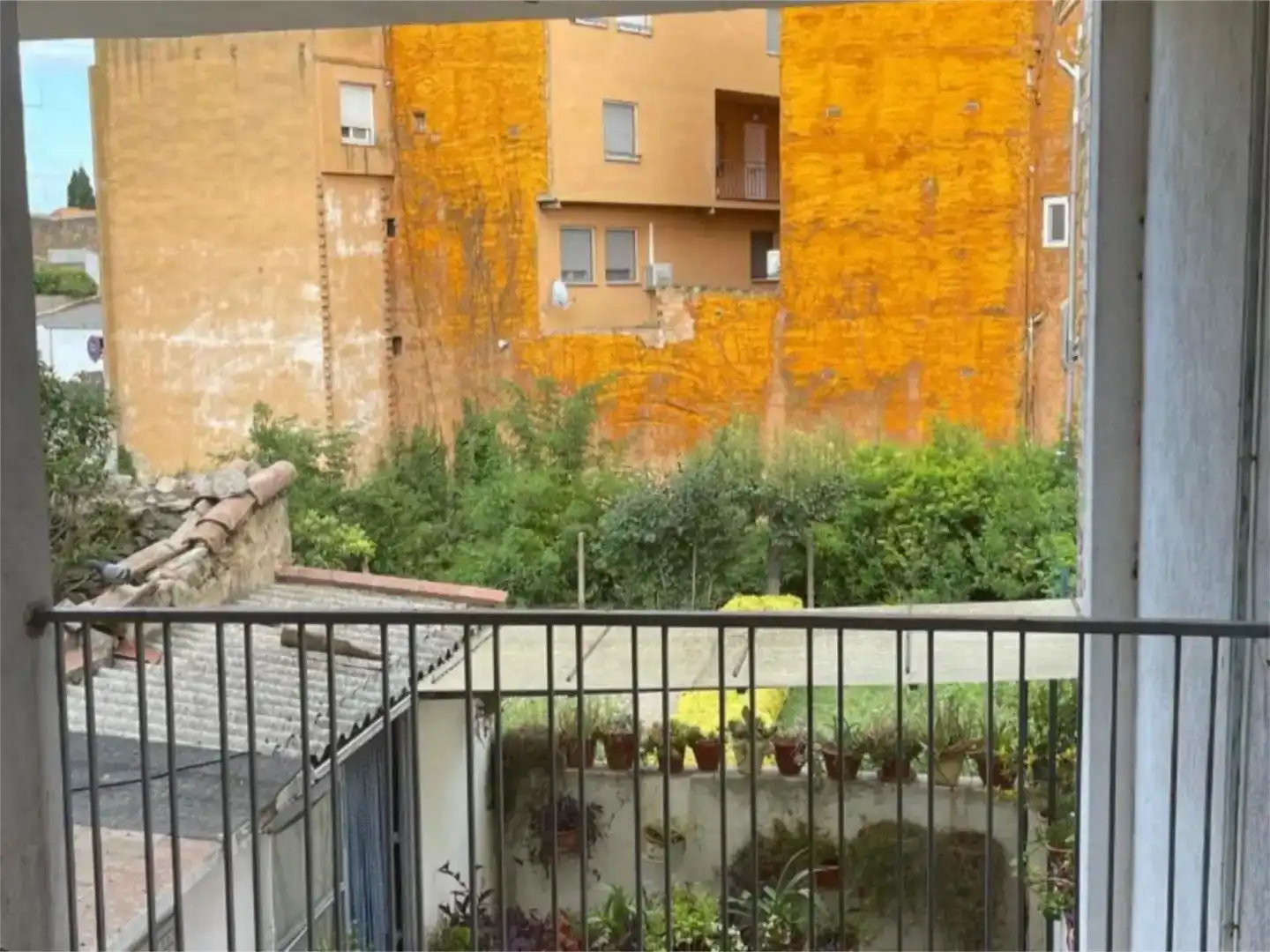 Terrassa de Casa adosada en venda en Banyoles amb Balcó