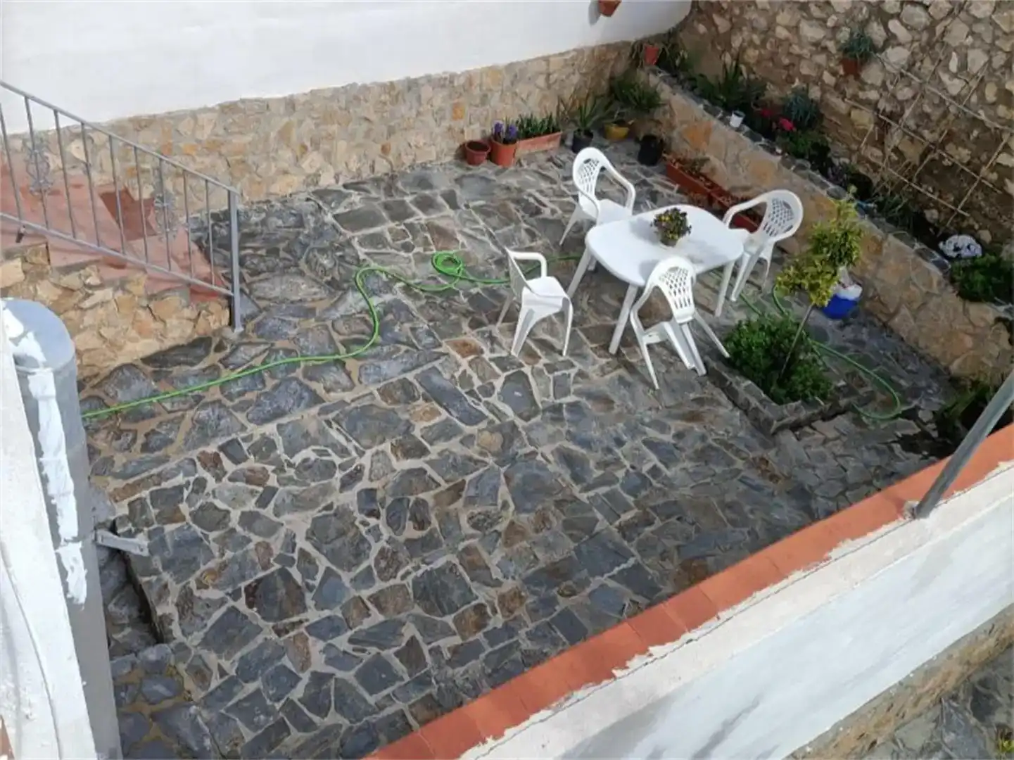 Terrassa de Casa adosada en venda en Huesa amb Aire condicionat, Jardí privat i Traster
