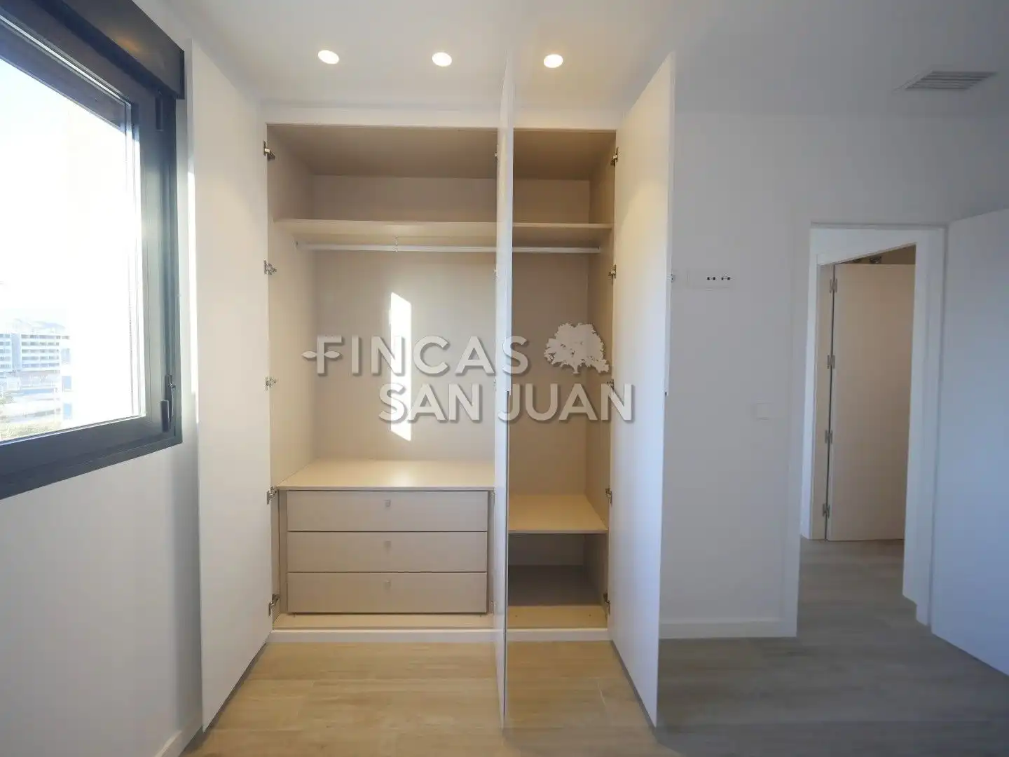 Habitación de Ático en venta en Centro  