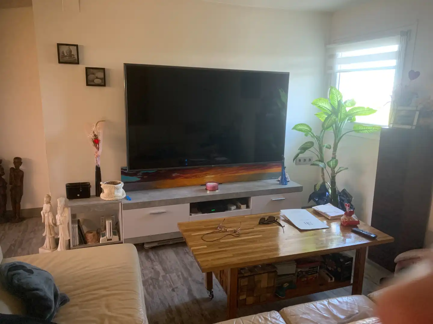 Sala de estar de Finca rústica en venta en Vallirana con Aire acondicionado, Calefacción y Jardín privado