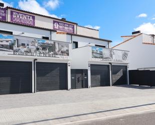 Vista exterior de Casa adosada en venda en Vandellòs i l'Hospitalet de l'Infant amb Aire condicionat, Calefacció i Jardí privat