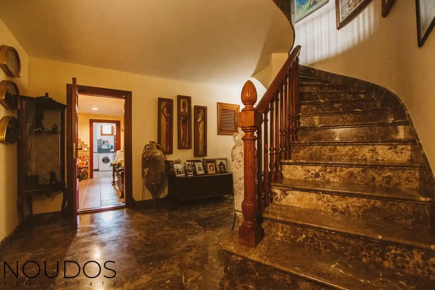 Houses for sale in Son Verí