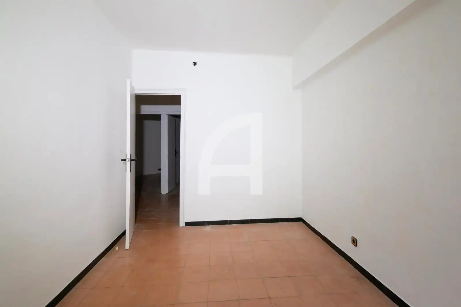 Piso en venta en Barcelona con Terraza y Balcón