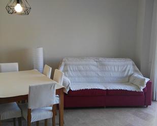 Sala d'estar de Pis de lloguer en Manresa amb Calefacció, Moblat i Forn