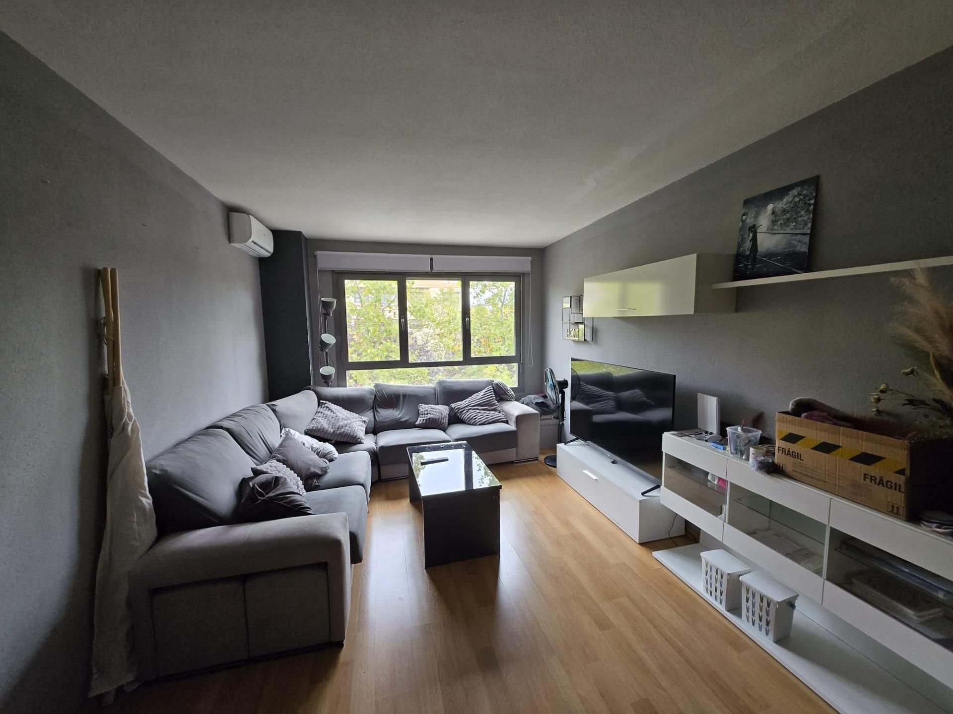 Wohnzimmer von Wohnung miete in Arganda del Rey mit Heizung