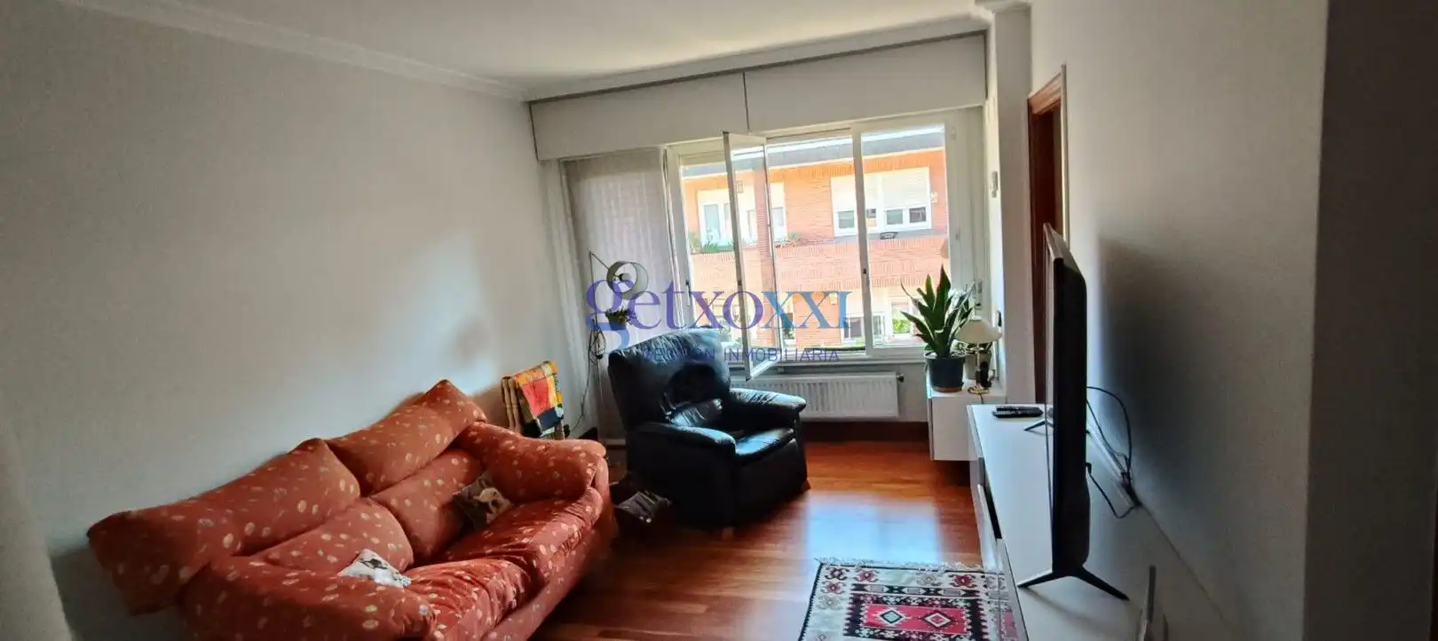 Sala d'estar de Àtic en venda en Getxo  amb Calefacció i Terrassa