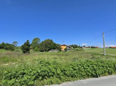 Wohnbaugrundstück zum Verkauf in Cortiguera - CL MONTE EL 45