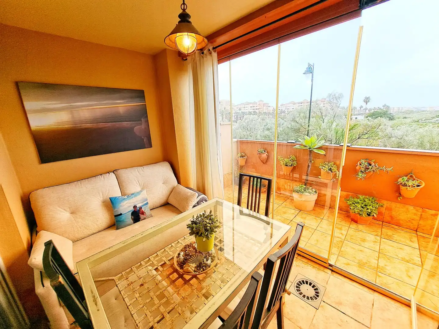 Terrasse von Wohnungen zum Verkauf in Ayamonte mit Privatgarten, Terrasse und Möbliert
