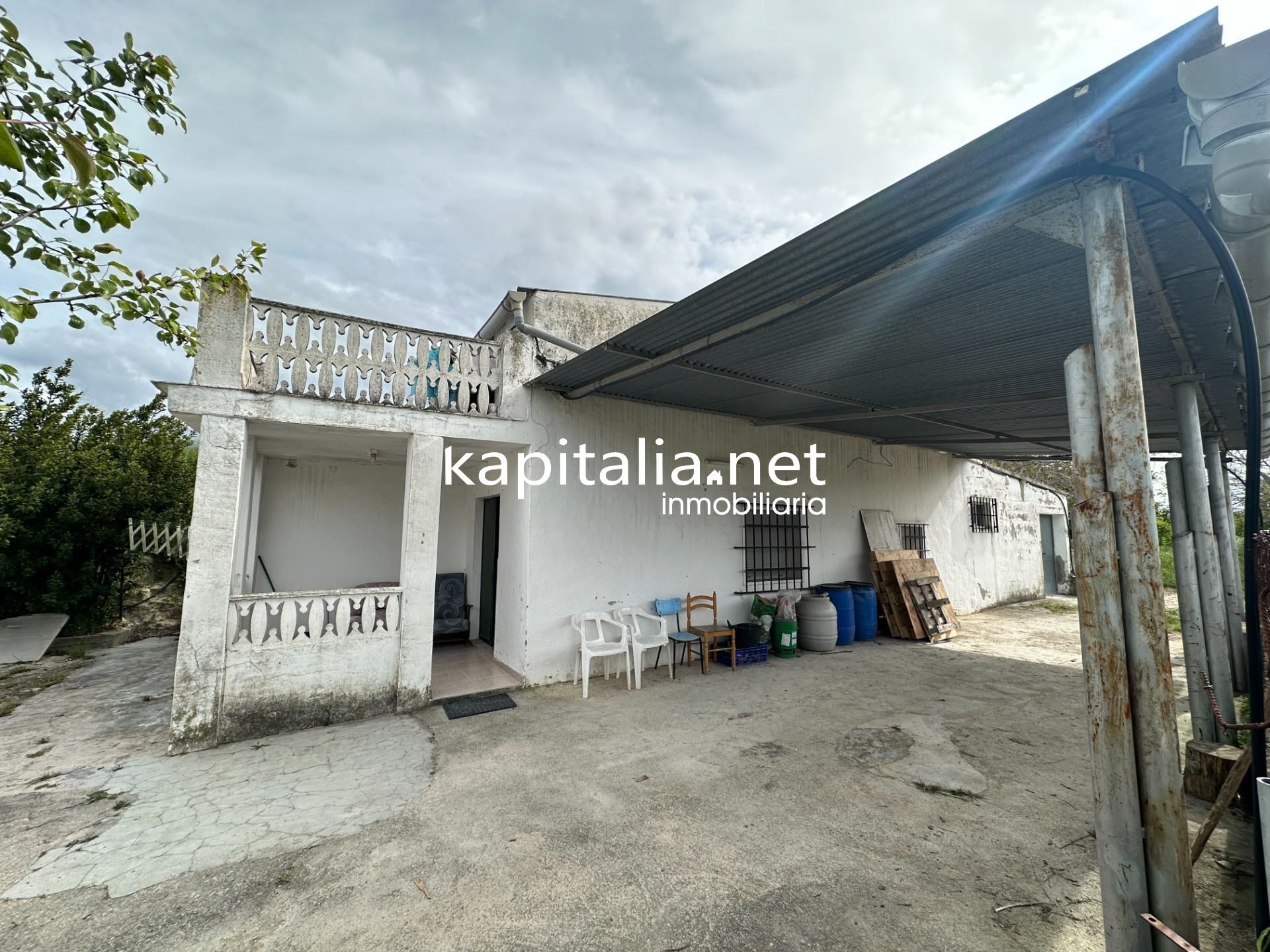 Vista exterior de Casa o xalet en venda en Albaida amb Calefacció, Terrassa i Traster