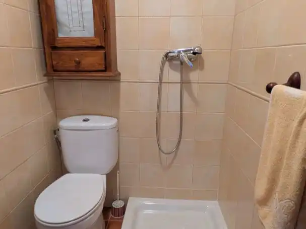 Bathroom of Flat for sale in Marmolejo, Jaén