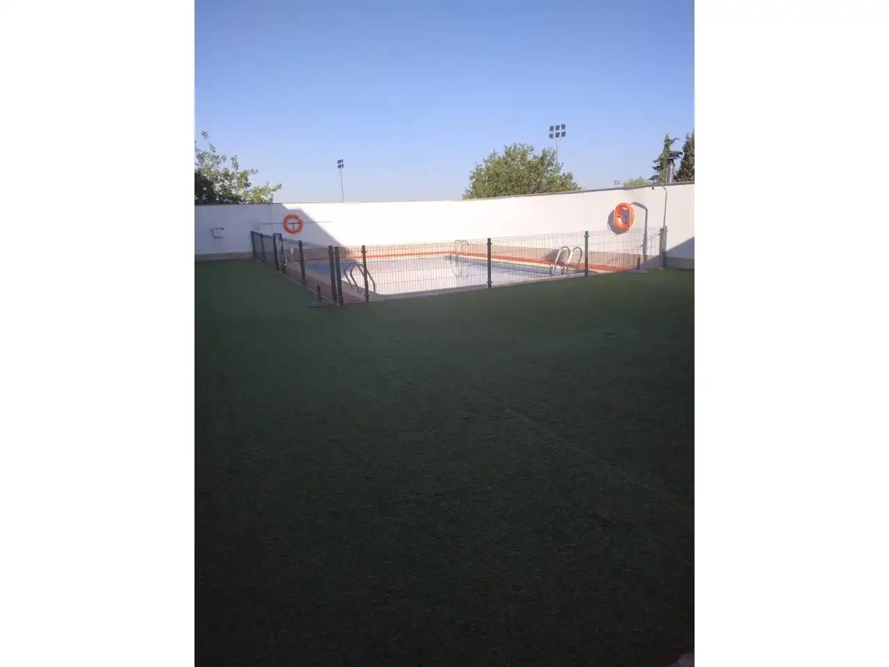 Piscina de Dúplex en venta en Ciudad Real con Aire acondicionado, Terraza y Trastero