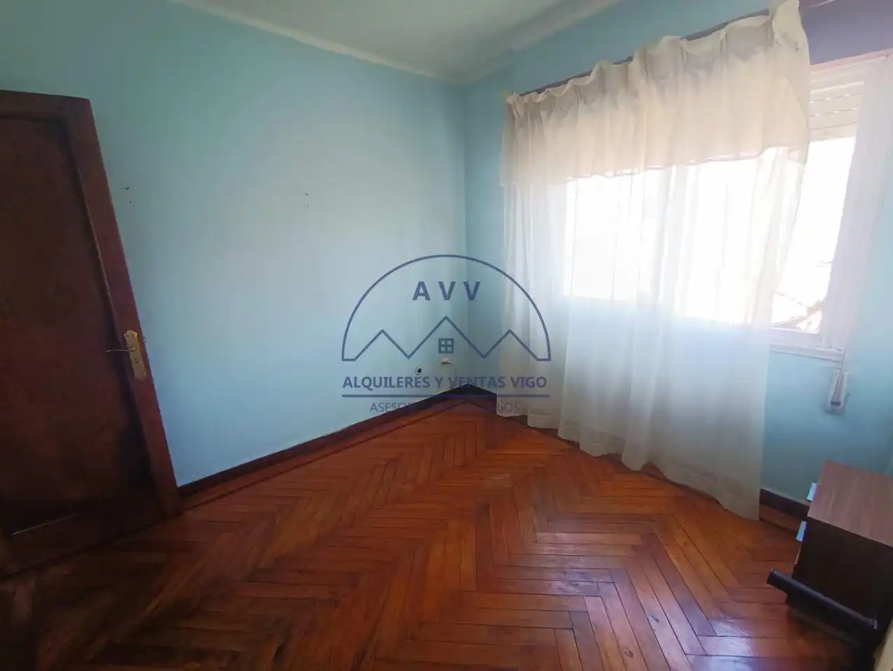 Bedroom of Flat for sale in Vigo   with Parquet flooring and Furnished
