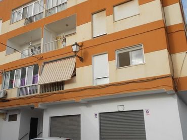Pis amb balcó en venda a Calle SUBIRANS