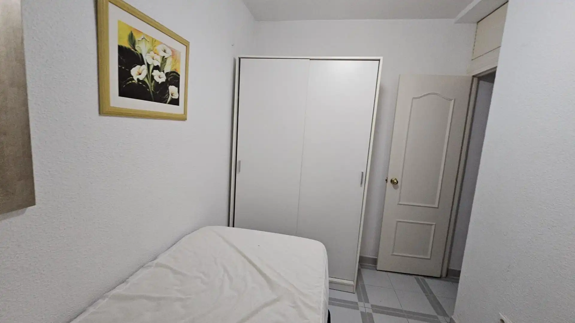 Bedroom of Flat for rent in Córdoba