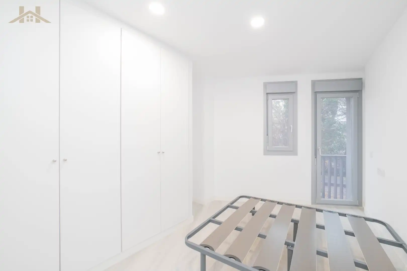 Bedroom of Attic for sale in Pozuelo de Alarcón  with Air Conditioner, Heating and Terrace