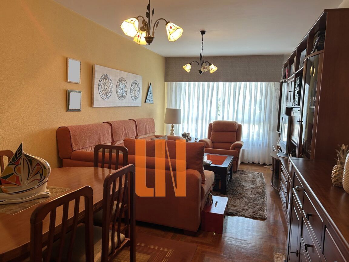 Living room of Flat for sale in Cambre   with Heating, Storage room and Oven