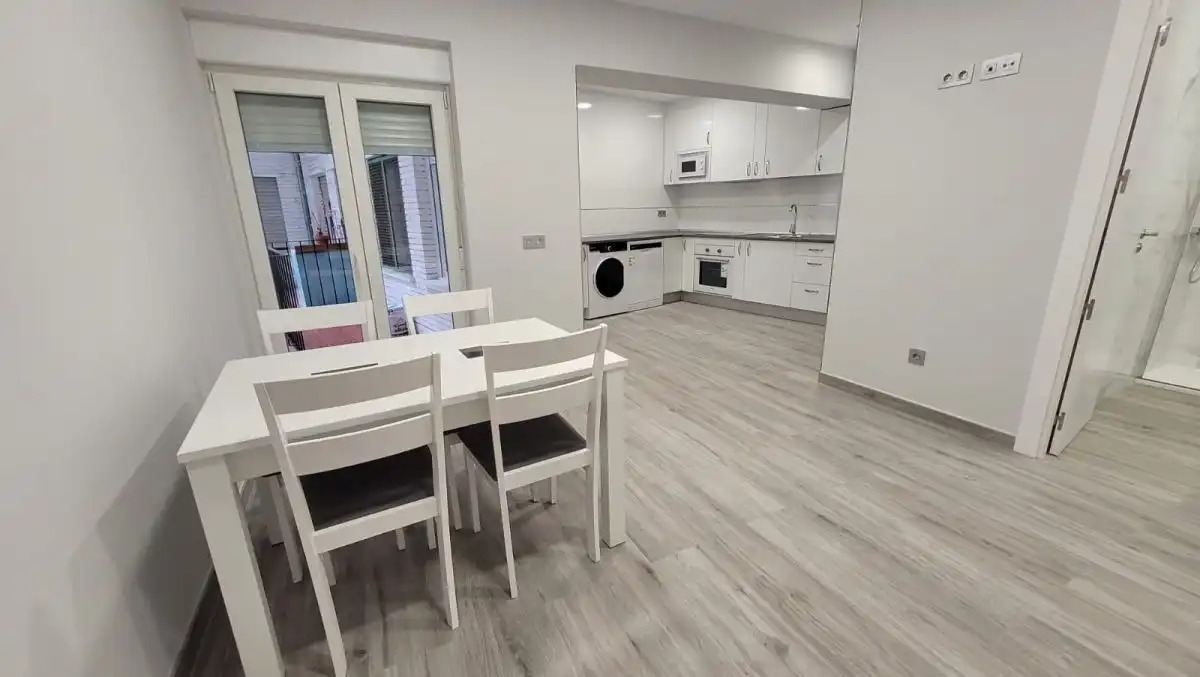 Küche von Wohnung zur Miete in Salamanca mit Heizung, Möbliert und Balkon