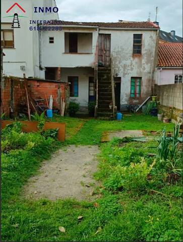 Casa-chalet en Venta en A Gándara