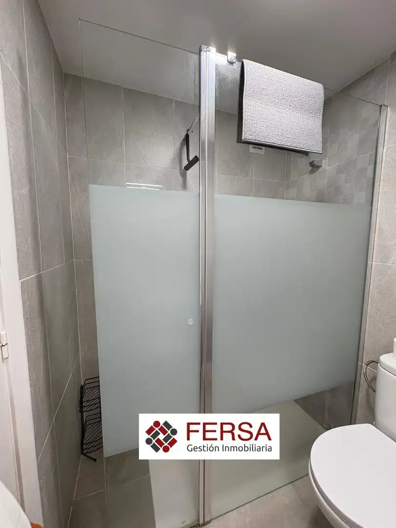 Bathroom of Flat for rent in El Puerto de Santa María  with Air Conditioner, Private garden and Furnished