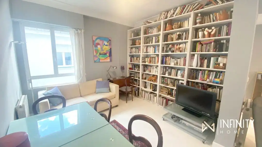 Sala de estar de Piso de alquiler en Bilbao  con Calefacción y Terraza