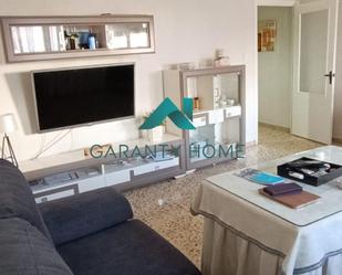 Sala d'estar de Pis en venda en Lucena amb Aire condicionat, Terrassa i Traster