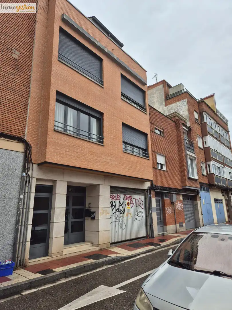 Dúplex de lloguer a Calle PADRE MANJON, Delicias