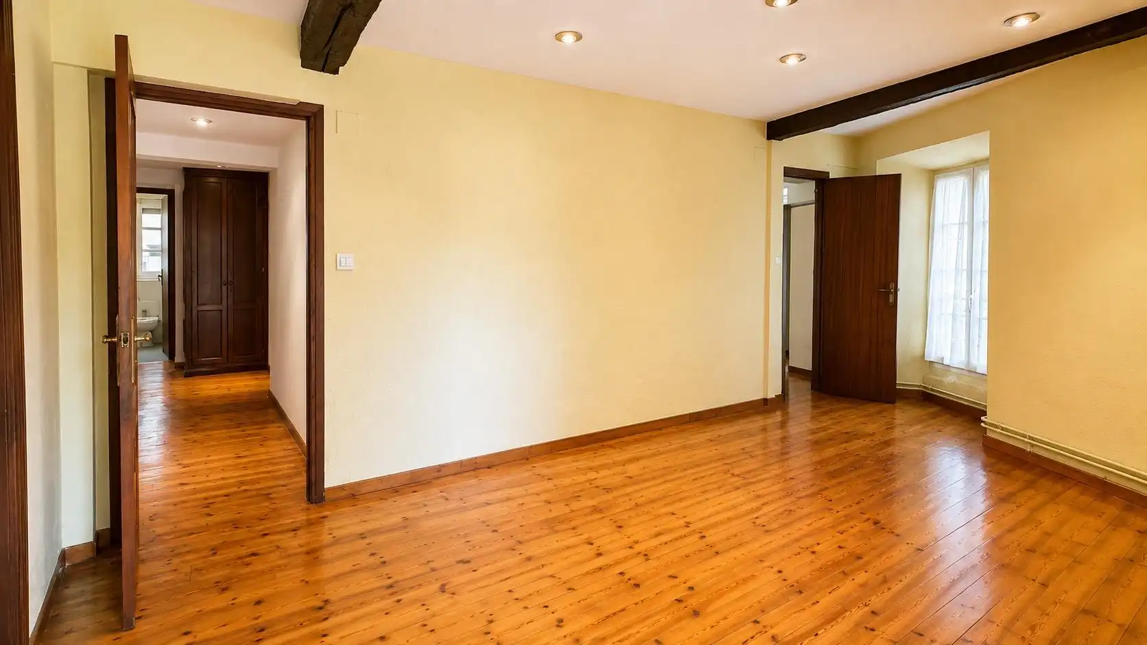 Piso en venta en Comillas (Cantabria) con Calefacción y Balcón