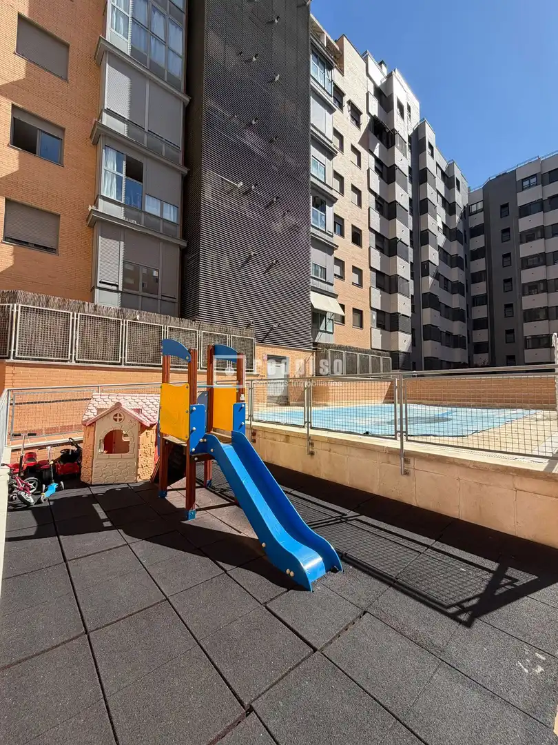 Flat with pool for sale in de la Gran Vía del Sureste, imagen 3