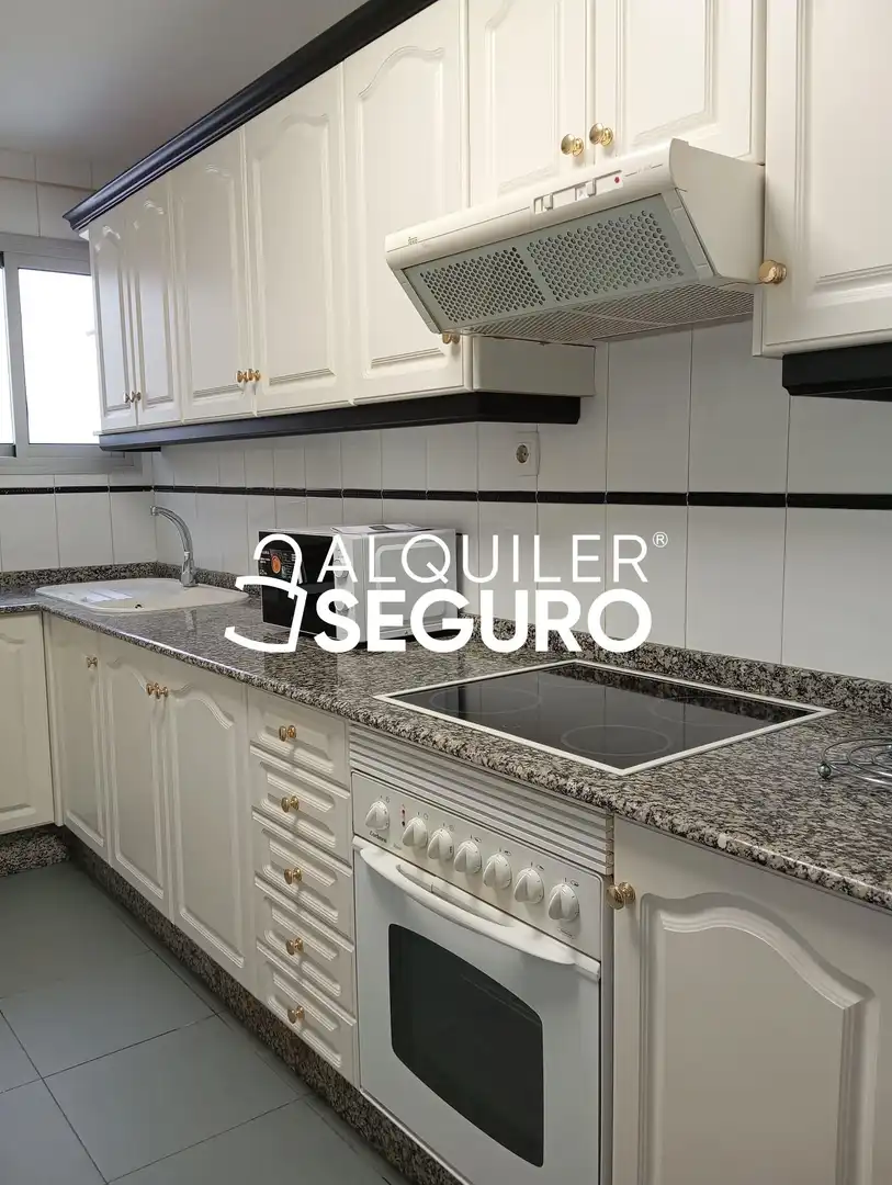 Cocina de Piso de alquiler en Las Palmas de Gran Canaria con Amueblado