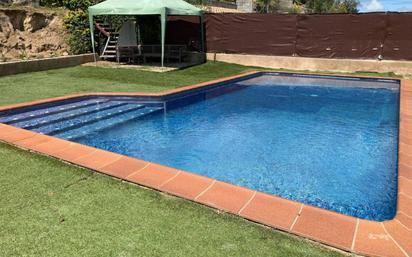 Piscina de Casa o xalet en venda en Bigues i Riells amb Aire condicionat, Calefacció i Jardí privat