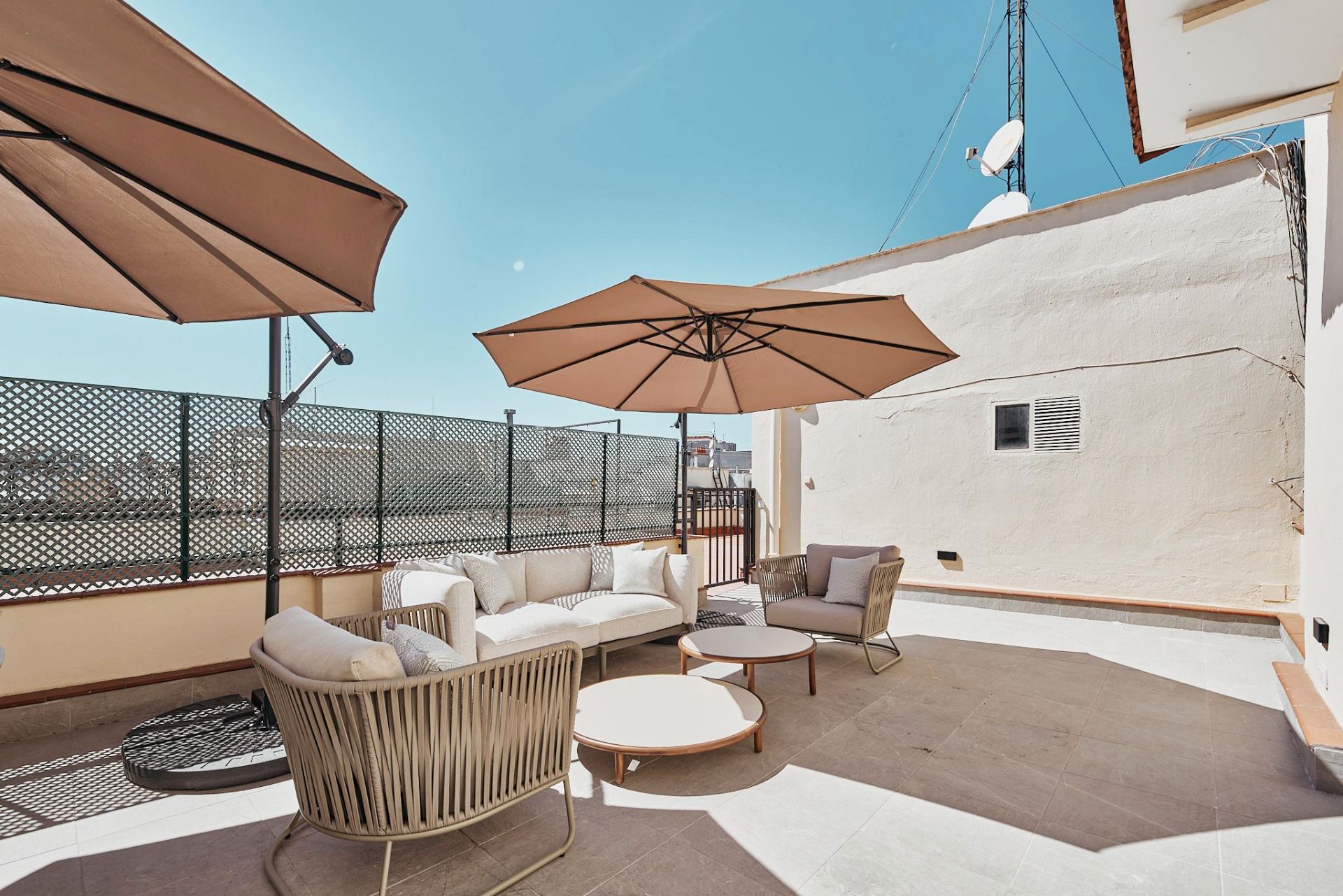 Terrace of Attic for sale in  Madrid Capital  with Air Conditioner, Heating and Terrace