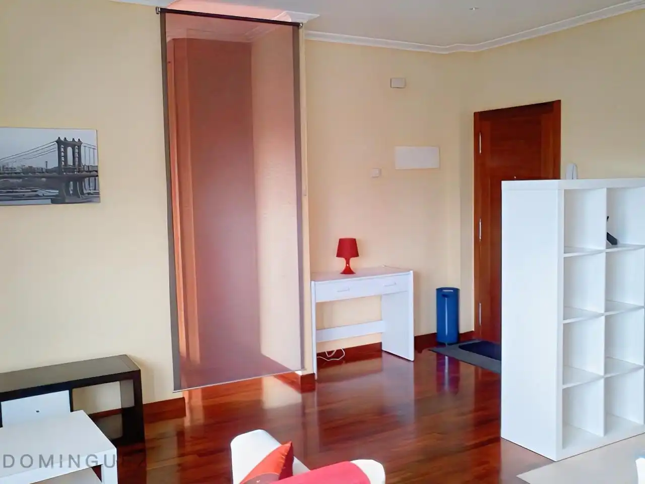 Habitación de Apartamento en venta en Vigo  con Calefacción y Trastero