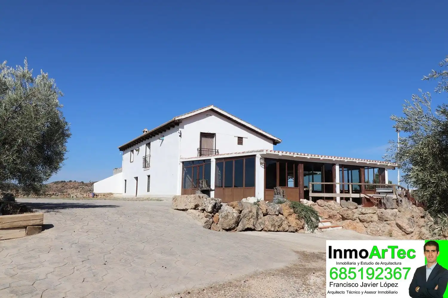 Finca rústica en venda en Loja amb Jardí privat, Terrassa i Traster